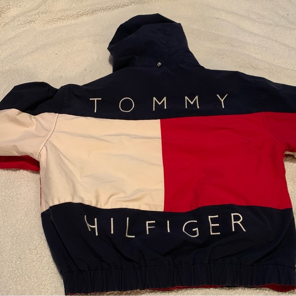 Vintage Tommy Hilfiger Reversible Jacket with hood size medium